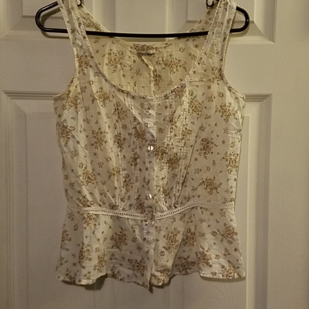 Lucky brand floral blouse 🌶